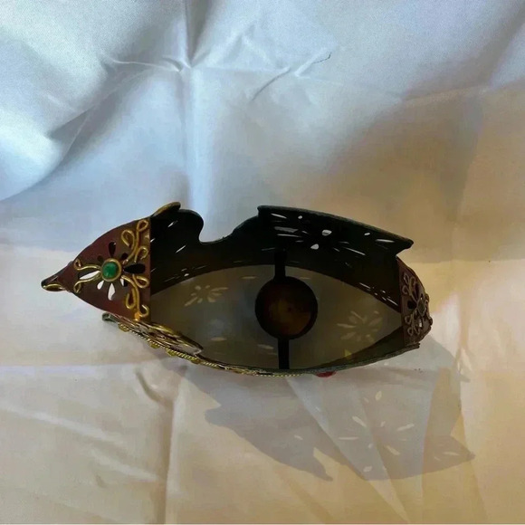 Vintage Metal Ornate Camel Candle Holder - Picture 5 of 5